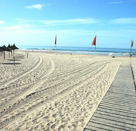 Сasa de vacaciones Aroeira Beach And Golf House *
